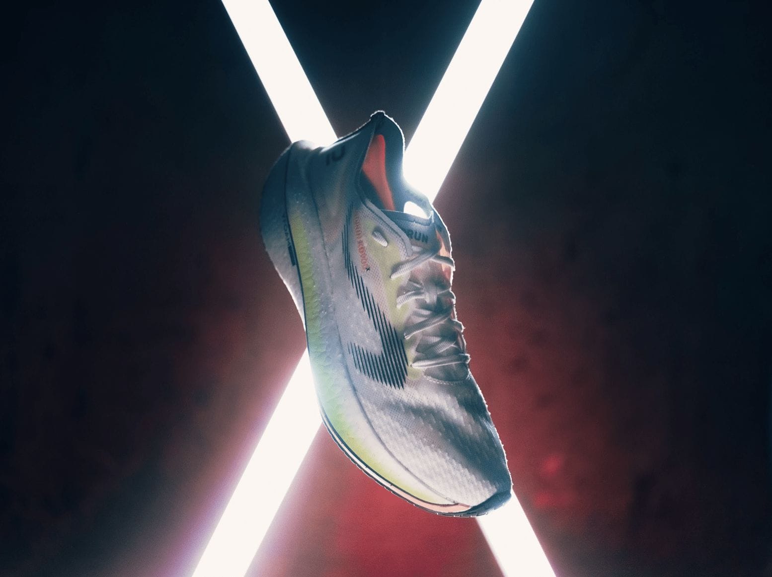 Decathlon lance une nouvelle paire de running haute performance pour  concurrencer Nike. - Altavia Watch