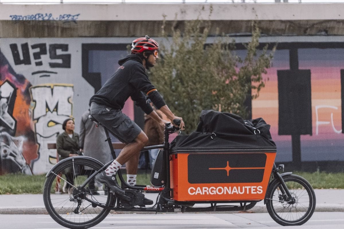 Cargonautes : La livraison du dernier kilomètre… en vélo cargo biporteur.